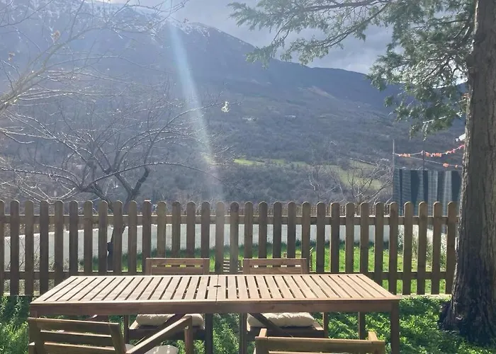 Palestro 8_art House בית נופש קרמאניקו טרמה